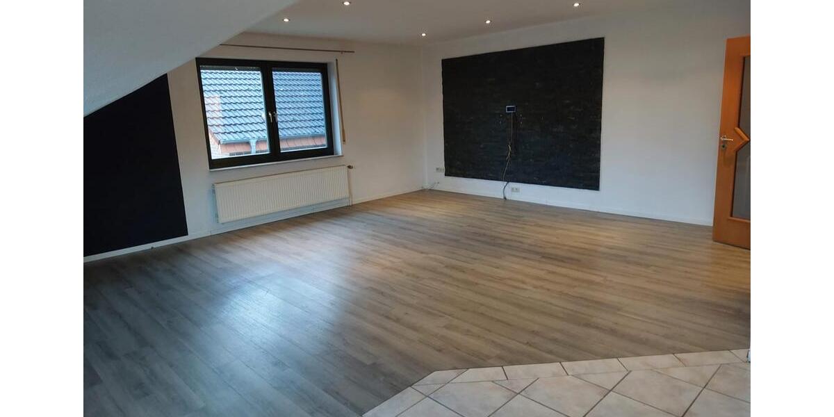 Lichtdurchflutete 2ZKB Eigentumswohnung mit Balkon 2 zimmer