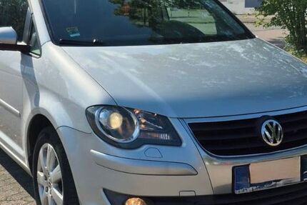 VW Touran 236.000 km 4.800 &euro; Detmold 32756