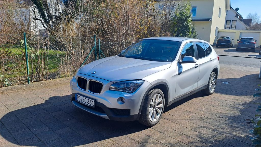 BMW X1 74.000 km 9.900 &euro; Paderborn 33106