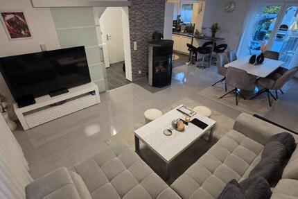 Haus Detmold - 4 Zimmer, 107 m&sup2;, 359.000&euro; | Angebot:26624357