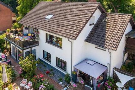 Haus Detmold Hiddesen - 8 Zimmer, 225 m&sup2;, 459.000&euro; | Angebot:26530242