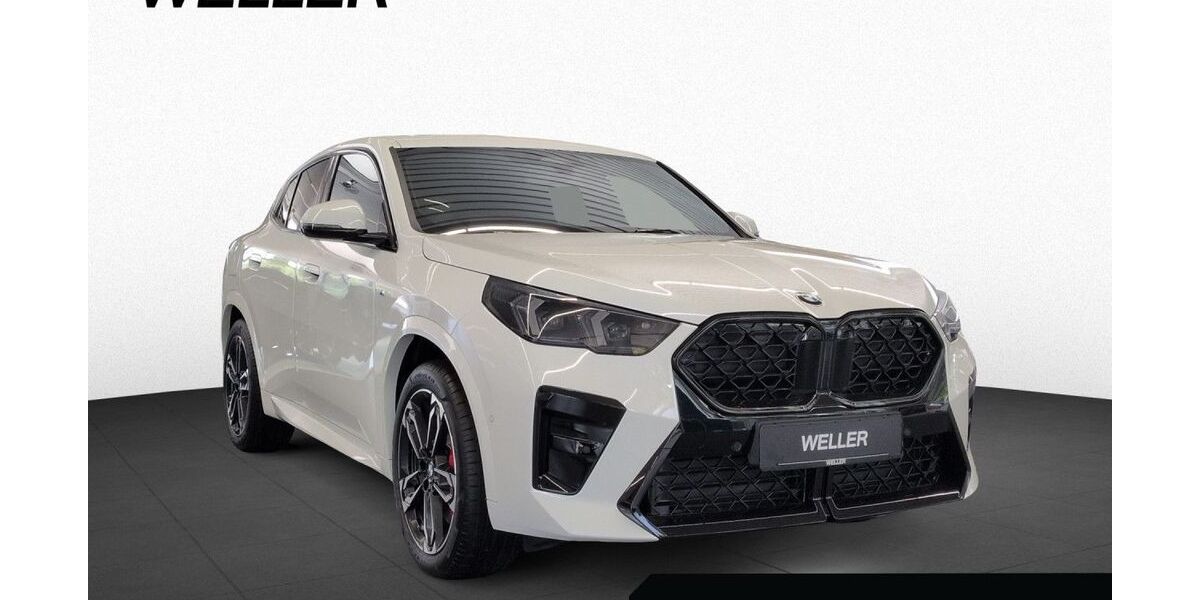 BMW X2 4.690 km 52.990 &euro; Paderborn 33104