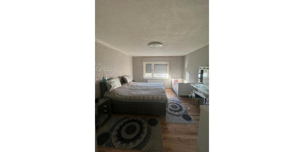 Einfamilienhaus Willebadessen - 9 Zimmer, 174 m&sup2;, 115.000&euro; | Angebot:26223462