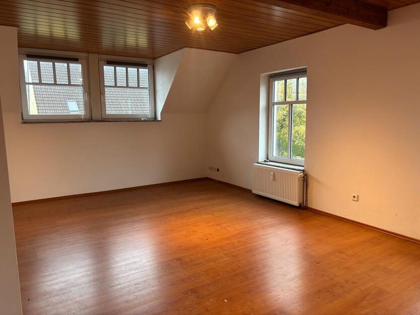 Einzimmerwohnung Lage-Müssen zimmer