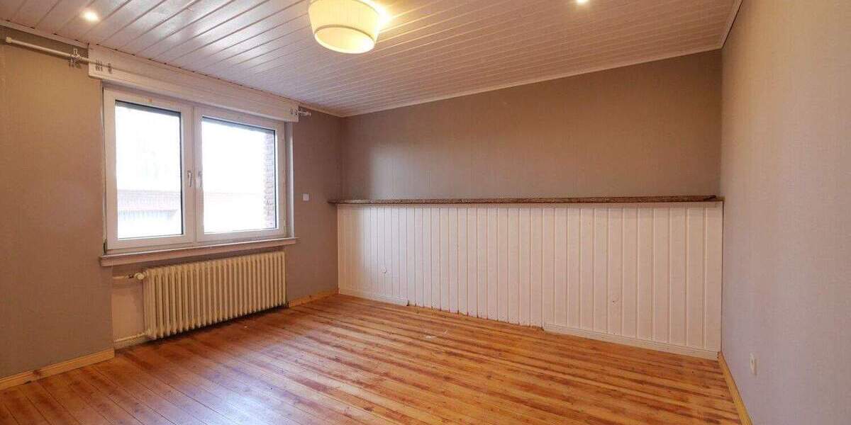 Mehrfamilienhaus, Wohnhaus Paderborn / Elsen Elsen - 9 Zimmer, 239 m&sup2;, 629.000&euro; | Angebot:25914751