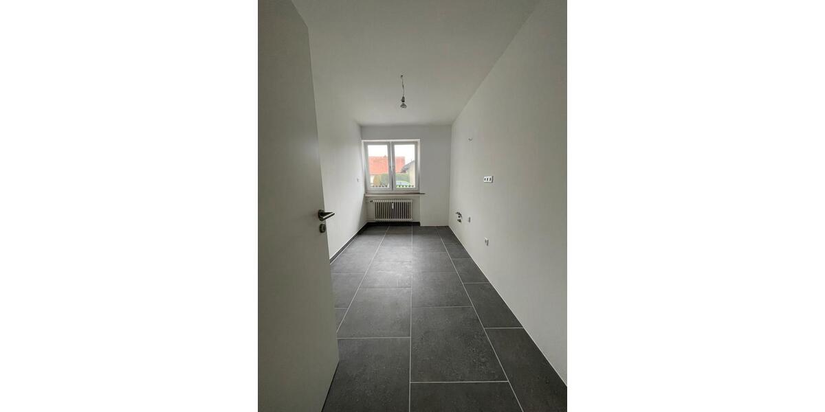 Erdgeschoßwohnung Lippstadt Garfeln - 3 Zimmer, 75 m&sup2;, 750&euro; | Angebot:25580250