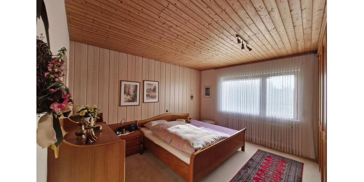 Einfamilienhaus Horn-Bad Meinberg Bad Meinberg - 9 Zimmer, 210 m&sup2;, 347.900&euro; | Angebot:27618034