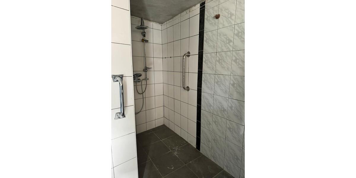 Einfamilienhaus Nieheim - 6 Zimmer, 160 m&sup2;, 115.000&euro; | Angebot:26939542