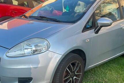 Fiat Punto 112.000 km 2.200 &euro; Bad Lippspringe 33175