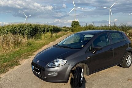 Fiat Punto 25.700 km 7.400 € Steinheim 32839