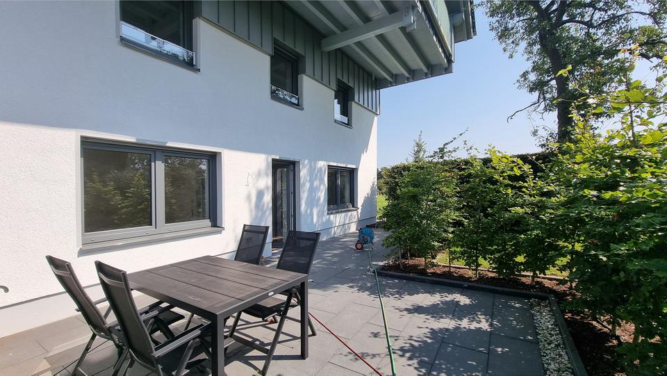 Moderne Wohnung mit dem Wohngefühl einer Doppelhaushälfte – Erstbezug nach Sanierung! zimmer