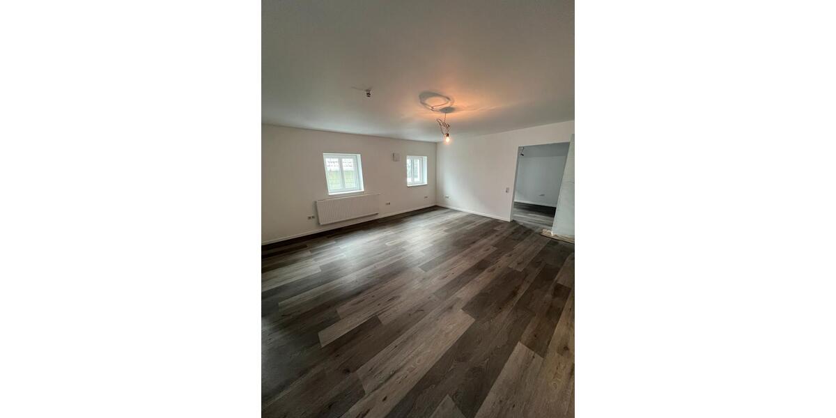 Etagenwohnung Brakel - 3 Zimmer, 68 m&sup2;, 850&euro; | Angebot:26267494