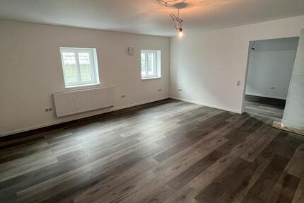 Wohnung Brakel - 3 Zimmer, 68 m&sup2;, 850&euro; | Angebot:26267494
