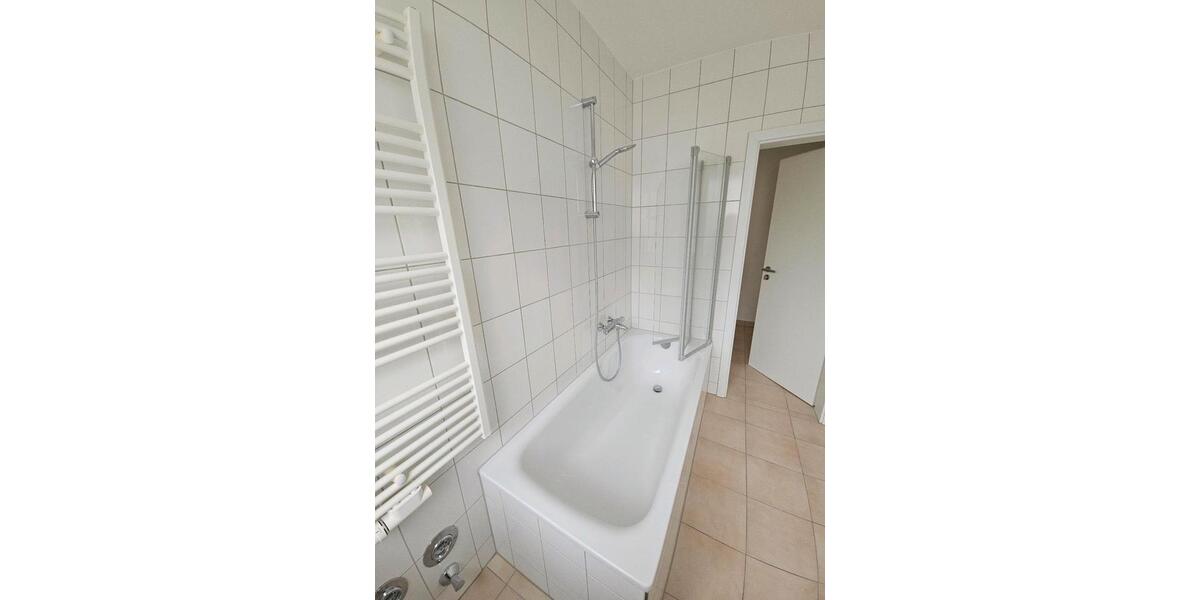 Etagenwohnung Paderborn Neuenbeken - 3 Zimmer, 67 m&sup2;, 698&euro; | Angebot:26669616