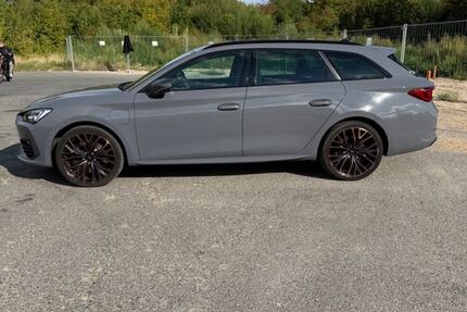 Cupra Leon 70.290 km 22.600 &euro; Detmold 32756