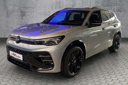 VW Tiguan 1.900 km 61.390 &euro; Bad Driburg 33014