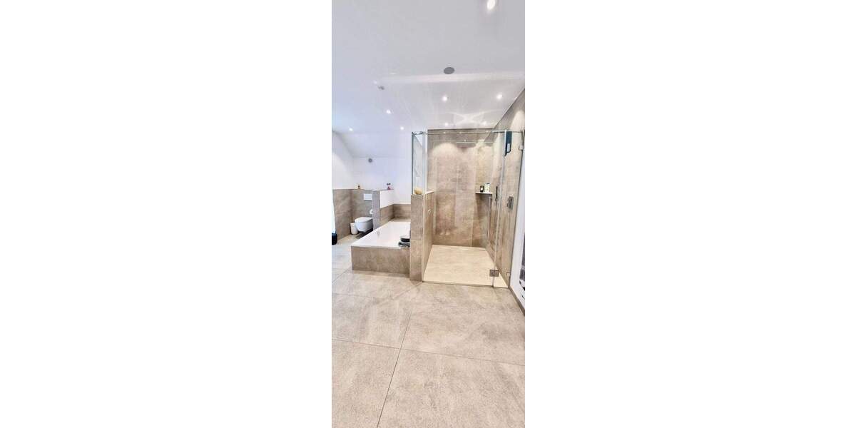 Terrassenwohnung Paderborn Sande - 4 Zimmer, 134 m&sup2;, 1.600&euro; | Angebot:25835624