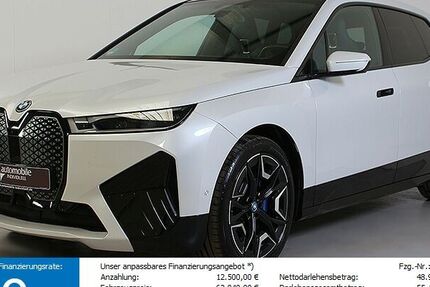 BMW iX 12.100 km 61.110 € Paderborn 33100