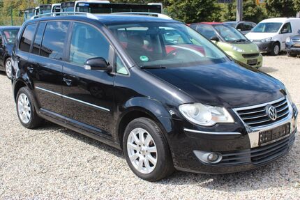 VW Touran 294.000 km 2.450 &euro; Paderborn 33106