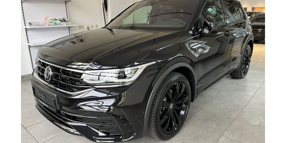 VW Tiguan 91.500 km 32.900 &euro; Paderborn 33104