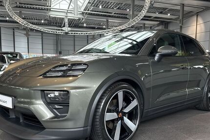 Porsche Macan 11.950 km 95.890 € Paderborn 33100