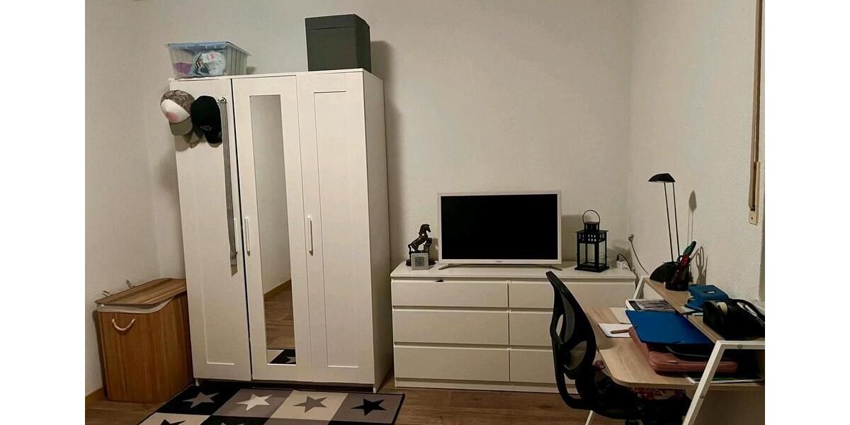 Etagenwohnung Schlangen - 2 Zimmer, 60 m&sup2;, 500&euro; | Angebot:27590845