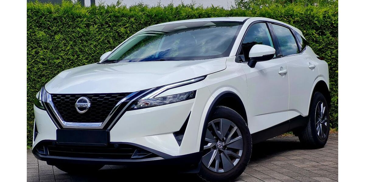 Nissan Qashqai 35.000 km 17.999 &euro; Bad Lippspringe 33175