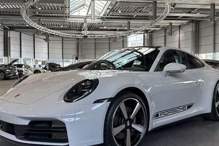 Porsche 992 7.950 km 141.790 € Paderborn 33100