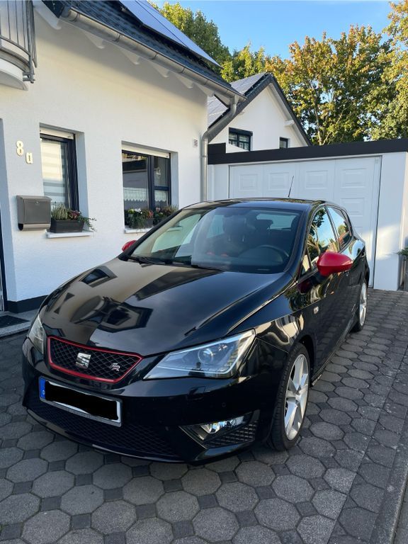 Seat Ibiza 70.080 km 13.299 € Paderborn 33102