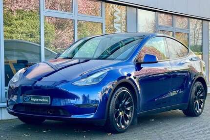 Tesla Model Y 83.738 km 32.890 &euro; Paderborn 33100