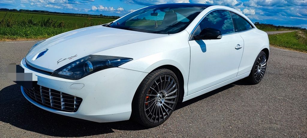 Renault Laguna 207.000 km 7.900 &euro; Paderborn 33100