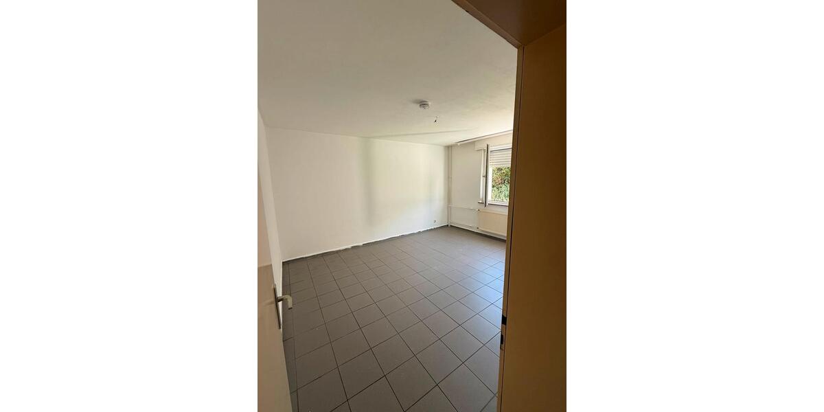 Erdgeschoßwohnung Büren - 5 Zimmer, 110 m&sup2;, 229.000&euro; | Angebot:27624213