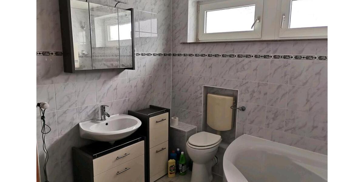 Etagenwohnung Marsberg - 1 Zimmer, 94 m&sup2;, 90.000&euro; | Angebot:26815408