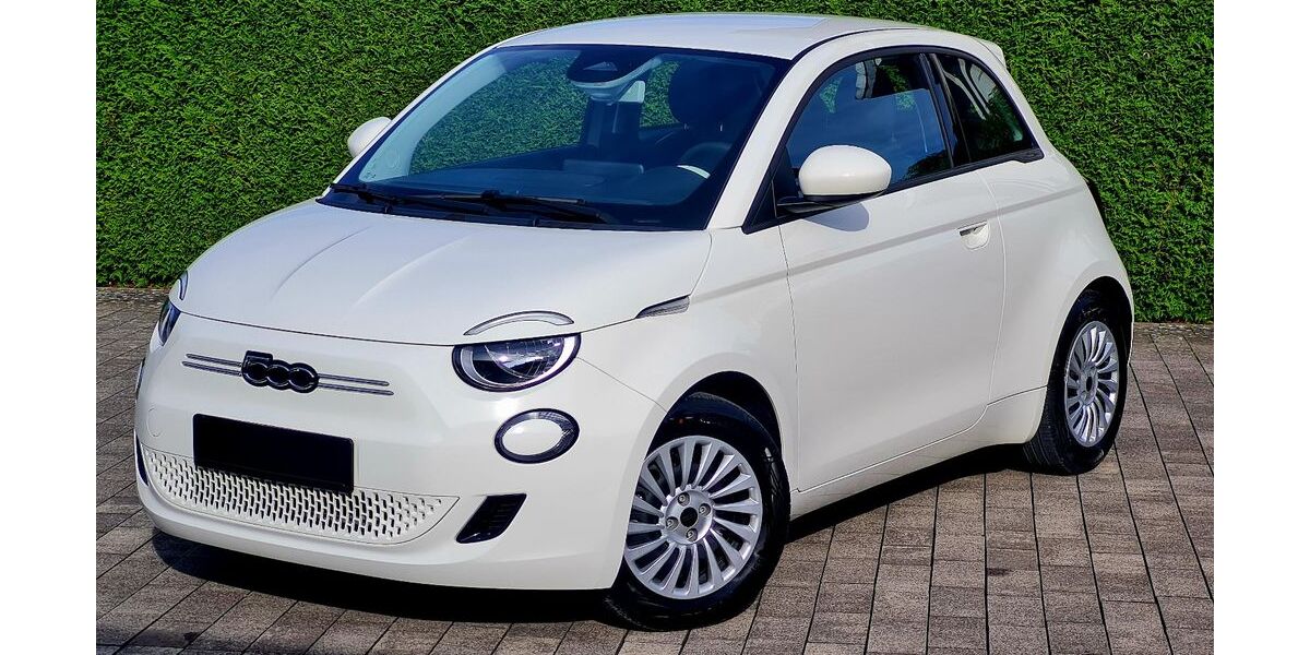 Fiat 500e 12.000 km 14.999 € Bad Lippspringe 33175