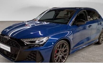 Audi RS3 14.001 km 62.810 &euro; Detmold 32756