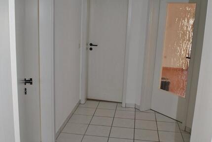 Wohnung Paderborn Neuenbeken - 4 Zimmer, 102 m&sup2;, 800&euro; | Angebot:25547458