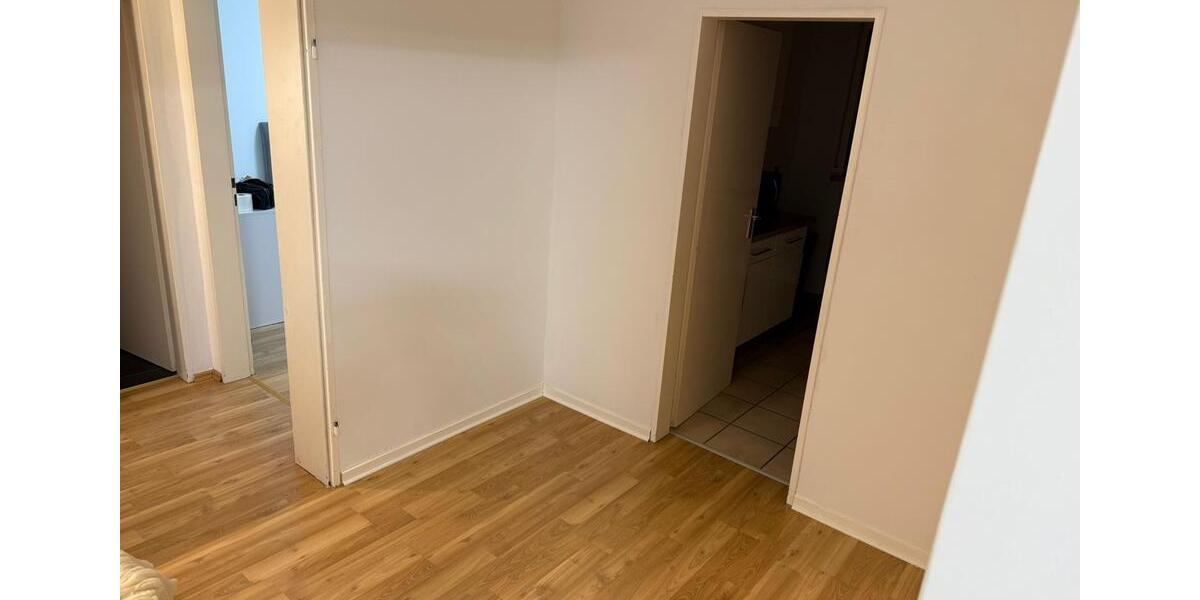 Erdgeschoßwohnung Paderborn Neuenbeken - 3 Zimmer, 75 m&sup2;, 950&euro; | Angebot:25381634