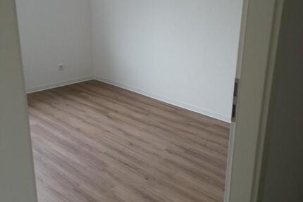 Wohnung Paderborn - 3 Zimmer, 77 m&sup2;, 750&euro; | Angebot:26476688