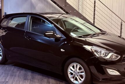 Hyundai i30 112.827 km 7.550 € Salzkotten 33154