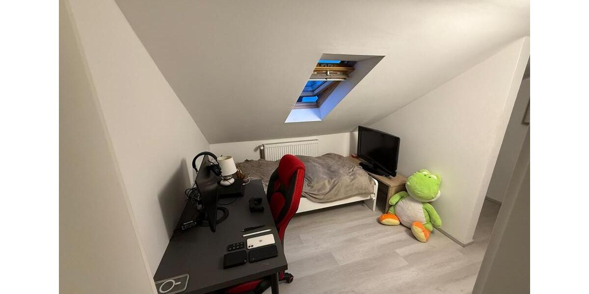 Dachgeschoßwohnung Horn-Bad Meinberg Bad Meinberg - 2 Zimmer, 40 m&sup2;, 380&euro; | Angebot:26337249