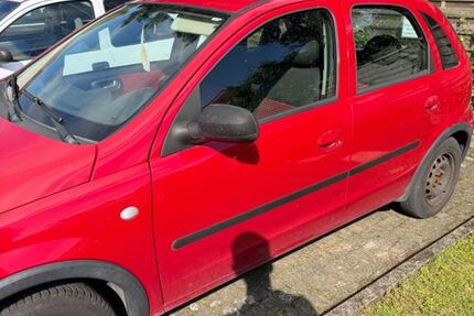Opel Corsa 184.000 km 1.000 &euro; Bad Lippspringe 33175