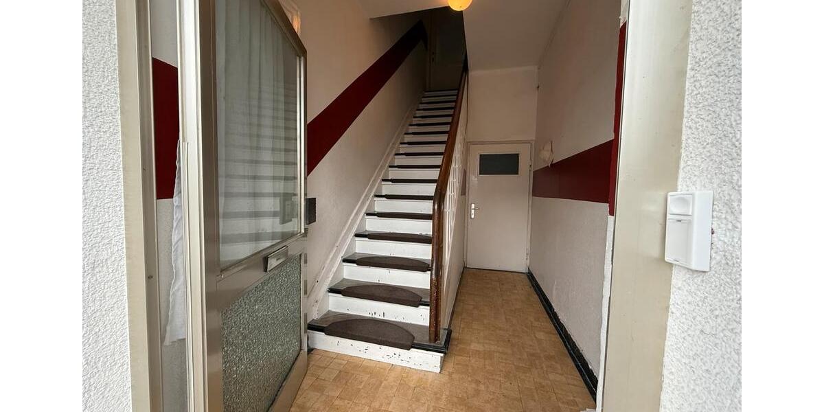 Etagenwohnung Bad Driburg - 4 Zimmer, 82 m&sup2;, 650&euro; | Angebot:25170783