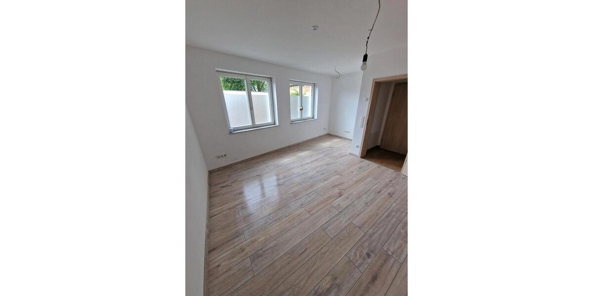 Erdgeschoßwohnung Brakel - 2 Zimmer, 65 m&sup2;, 700&euro; | Angebot:27609079