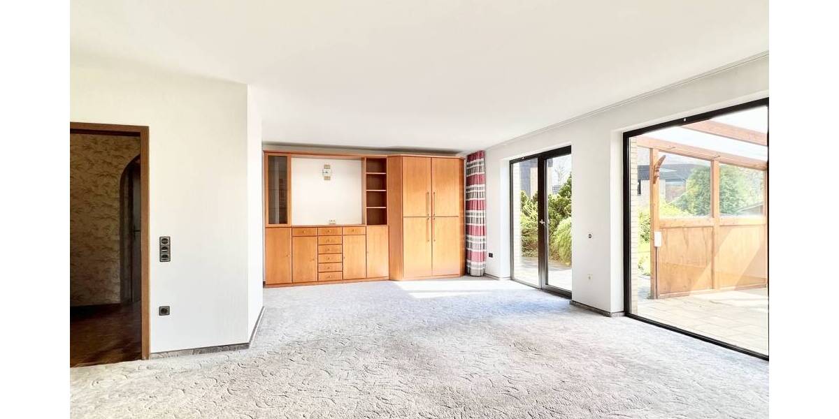 Einfamilienhaus Detmold Jerxen-Orbke - 6 Zimmer, 182 m&sup2;, 419.000&euro; | Angebot:26703293