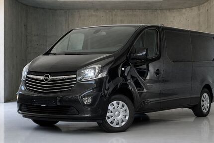Opel Vivaro 95.730 km 18.990 &euro; Paderborn 33100