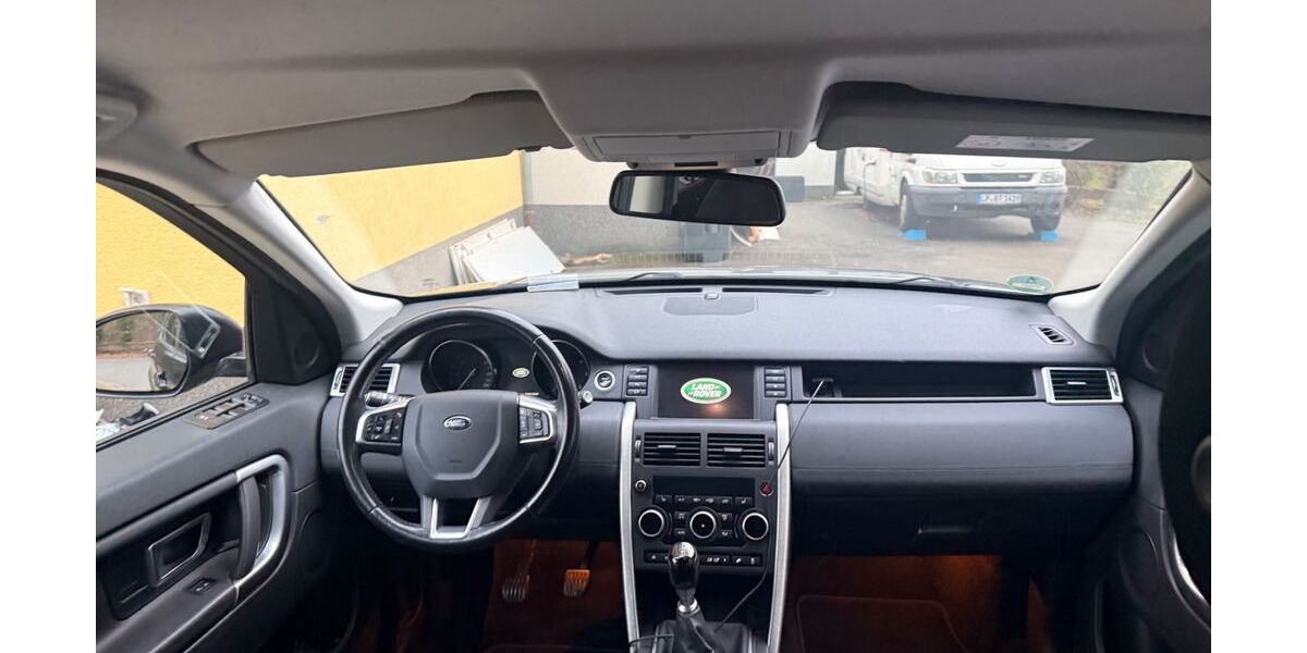 Land Rover Discovery Sport 78.000 km 15.900 &euro; Lippstadt 59558