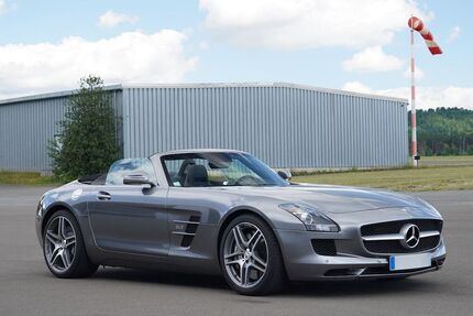 Mercedes SLS AMG