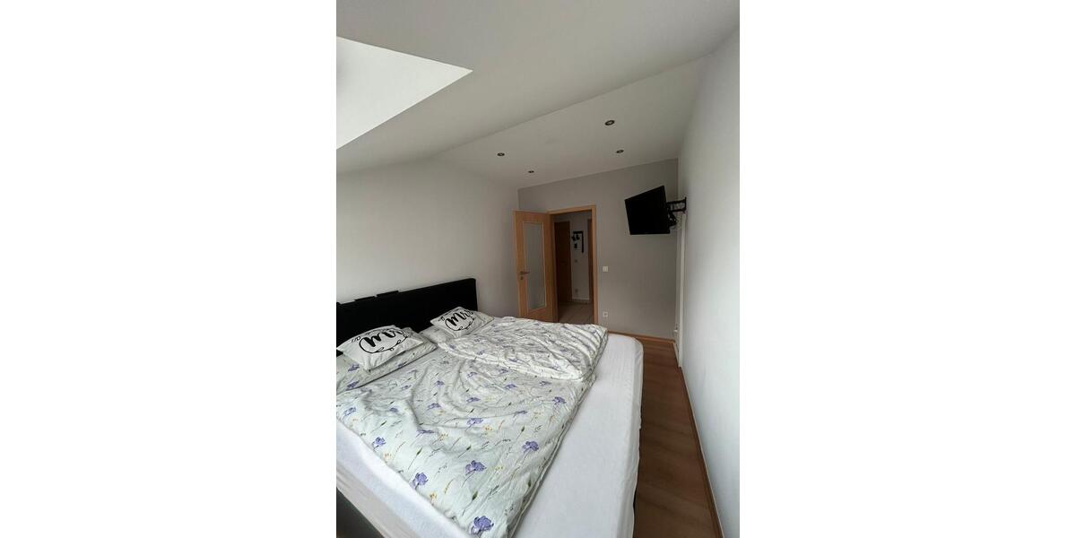 Dachgeschoßwohnung Bad Lippspringe - 3 Zimmer, 72 m&sup2;, 890&euro; | Angebot:27609642