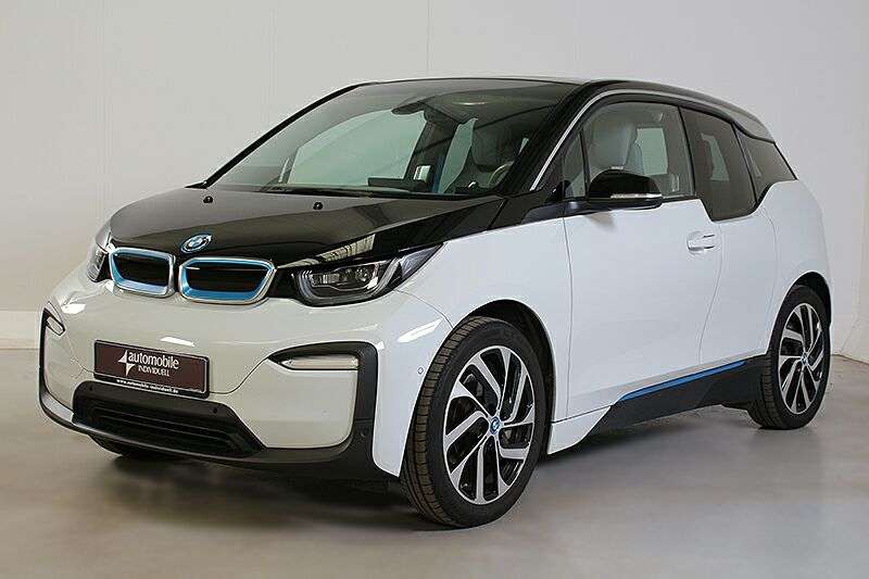 i3