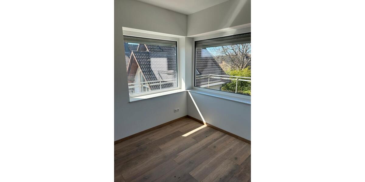 Erdgeschoßwohnung Borchen - 4 Zimmer, 100 m&sup2;, 1.100&euro; | Angebot:27551990